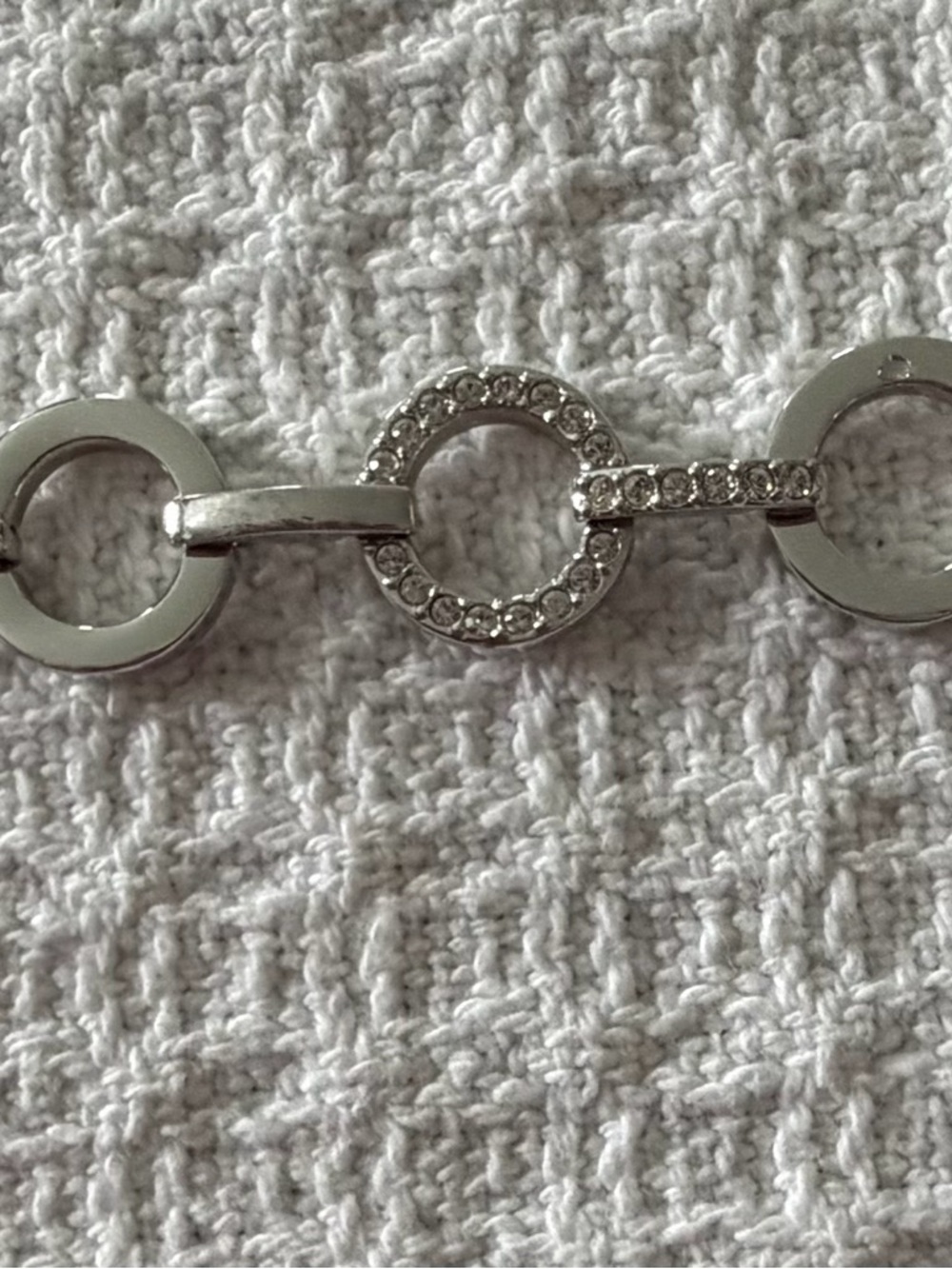 Swarovski Silver Crystal Open Circle Link Bracelet   never worn